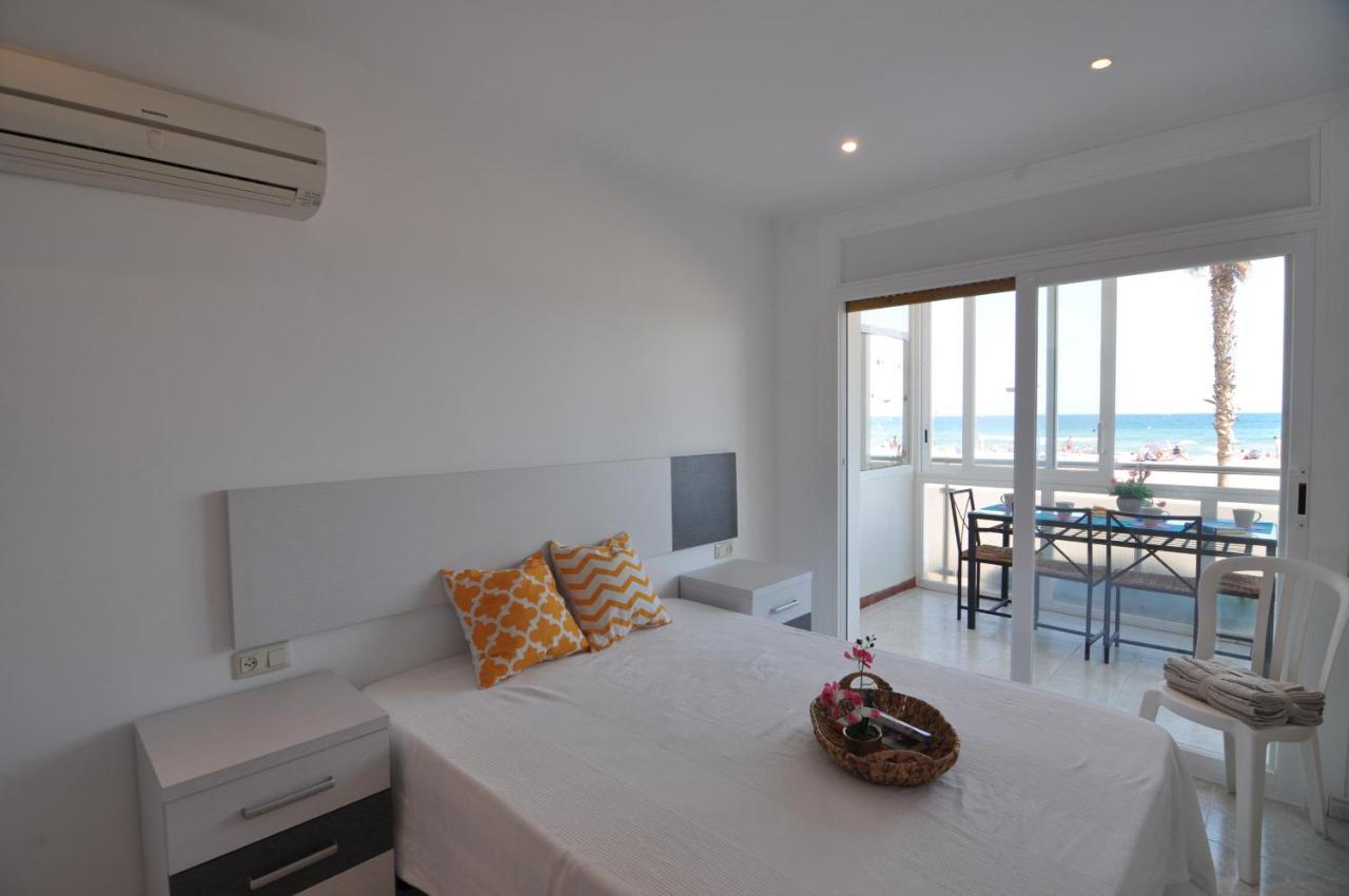 Rnet - Front De Mer - Roses Costa Brava Exterior photo